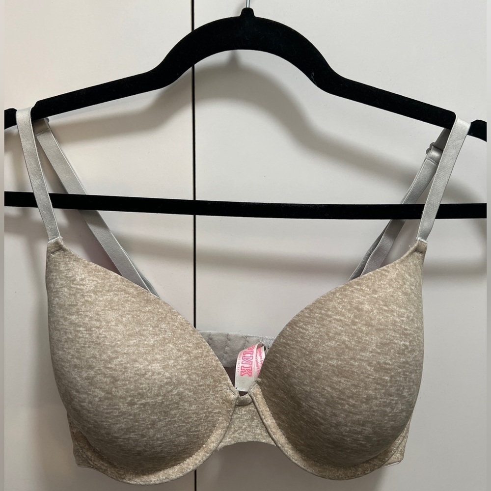 Victoria’s Secret Pink Everyday T-Shirt Bra 32DD